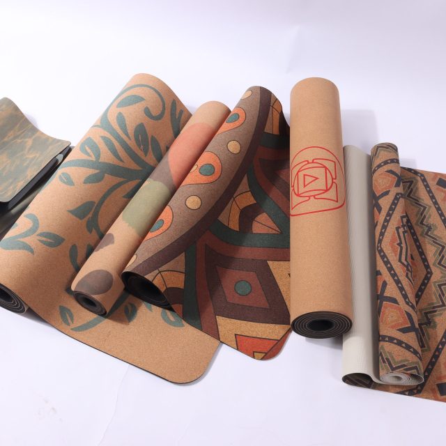 Cork Yoga Mat Kork Set (4) Cork Yoga Mat Kork Set (4)