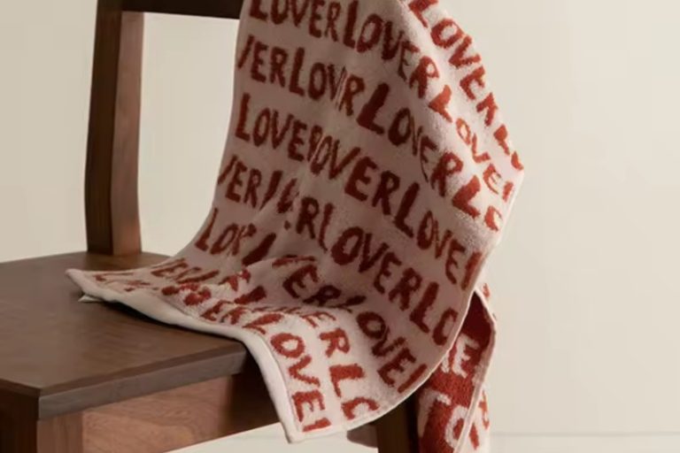 Embroidered bathroom shower cotton towel (1)