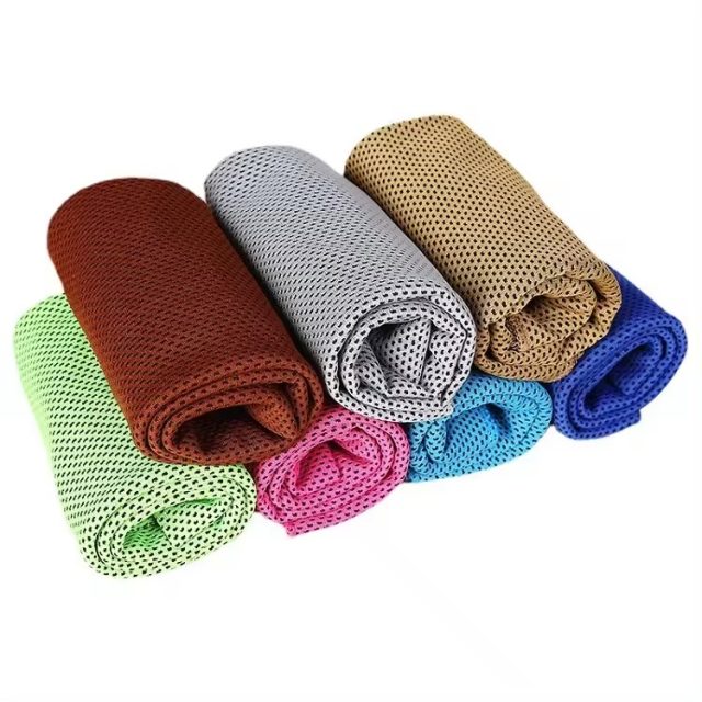 Fiber Fitness GYM Cold Towel (2) Fiber Fitness GYM Cold Towel (2)