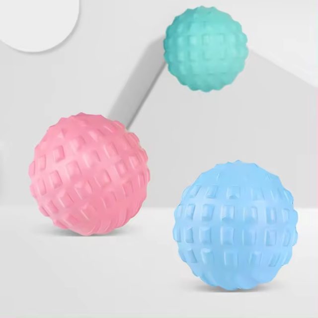 Muscle massage to relax the fascia ball (2)