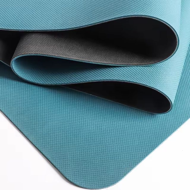 Tear resistant men's and women's fitness mats (1)