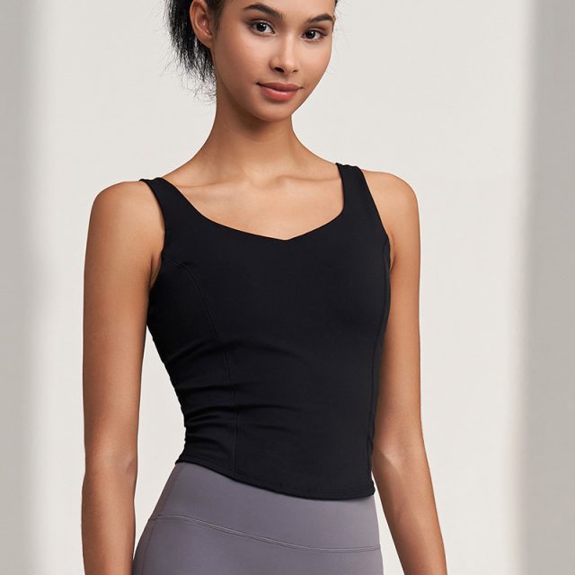 Yoga suit with wide straps and sports underwear (2)