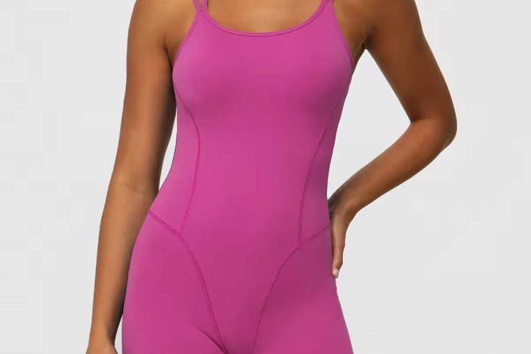 Yoga suit with wide straps and sports underwear (5)